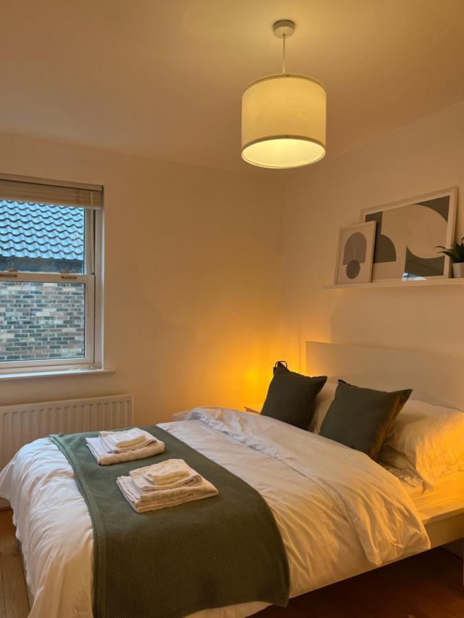 Apartment Homely 2 Story Cathedral